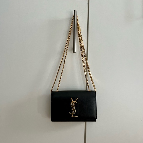SAINT LAURENT YSL KATE SMALL CHAIN BAG IN GRAIN DE POUDRE EMBOSSED LEATHER - Picture 3 of 8
